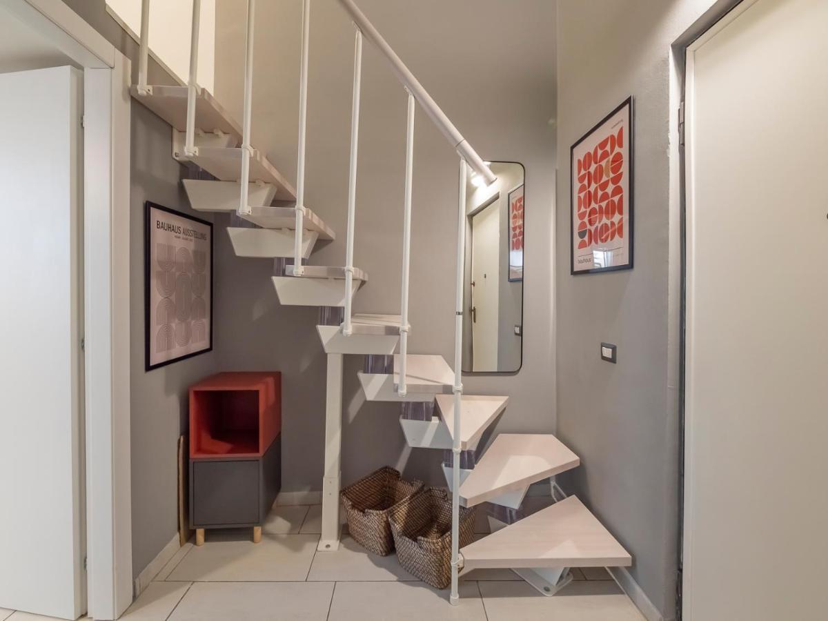 Ihost - Romilli 17a Appartement *